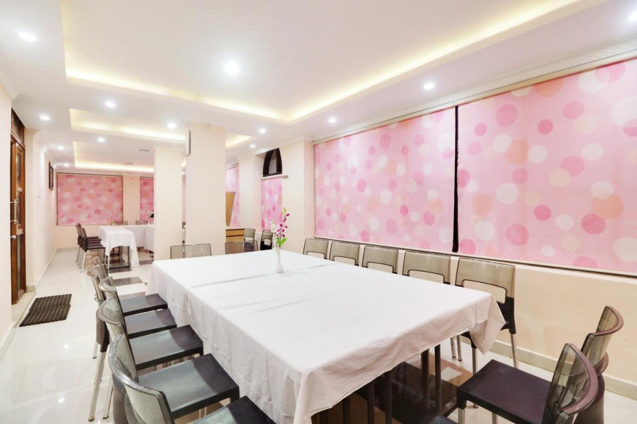 Sambit International, Near Sea Beach 3*